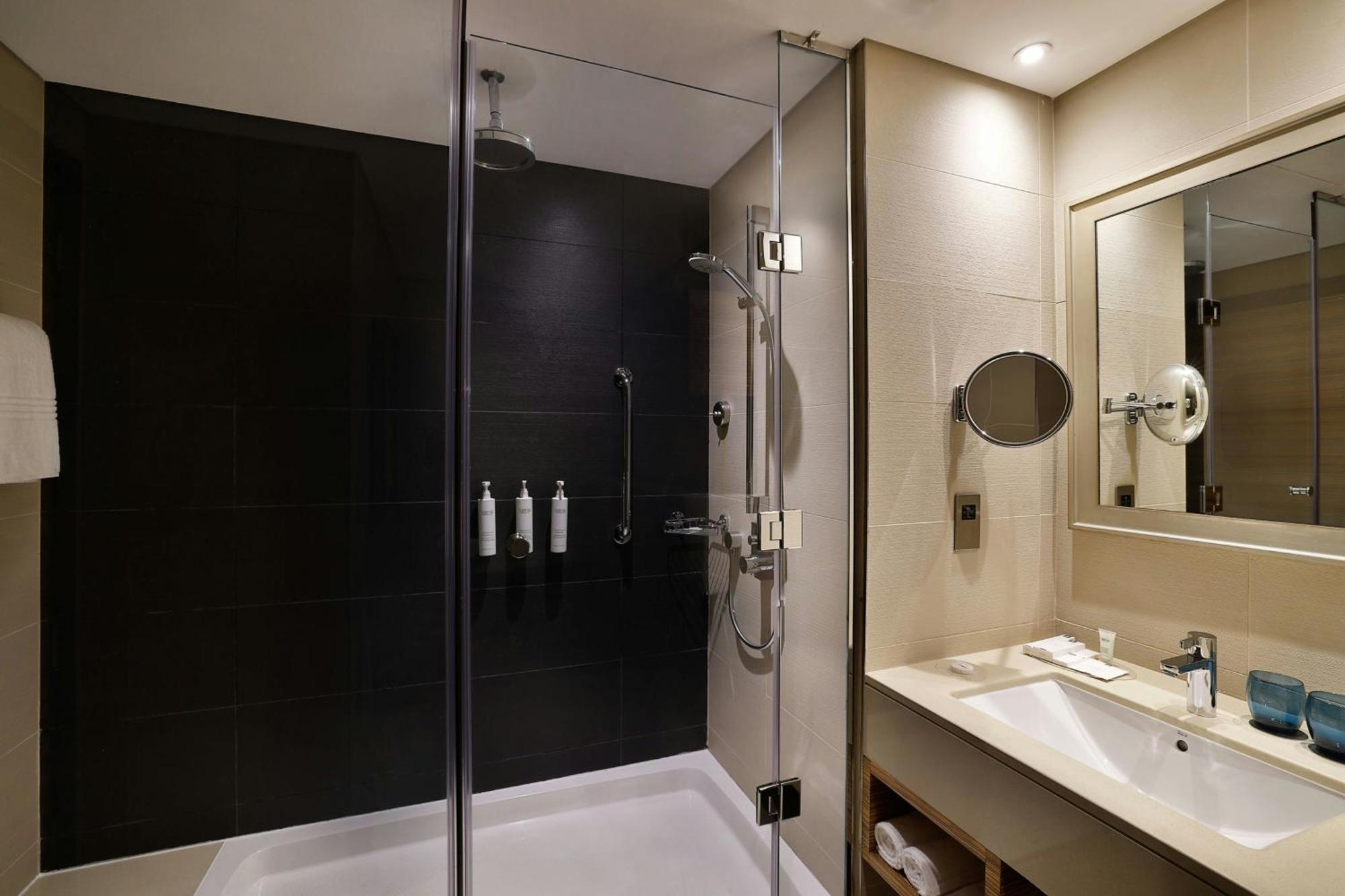 Courtyard By Marriott World Trade Center, 4* Abu Dhabi
